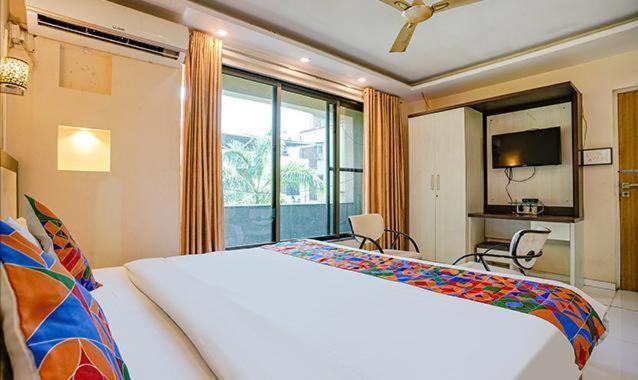 New Prabhu Sharan By Glitz Hotels Nova Bombaim Exterior foto