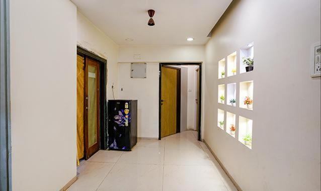 New Prabhu Sharan By Glitz Hotels Nova Bombaim Exterior foto